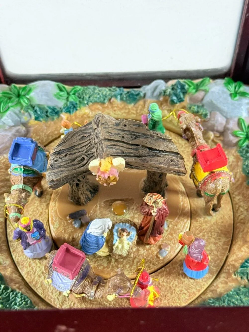 Mr. Christmas Away in the Manger Animated Musical Nativity Scene Working